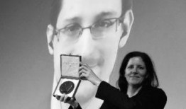 美国爱德华爆料视频播放,美国真实内幕曝光